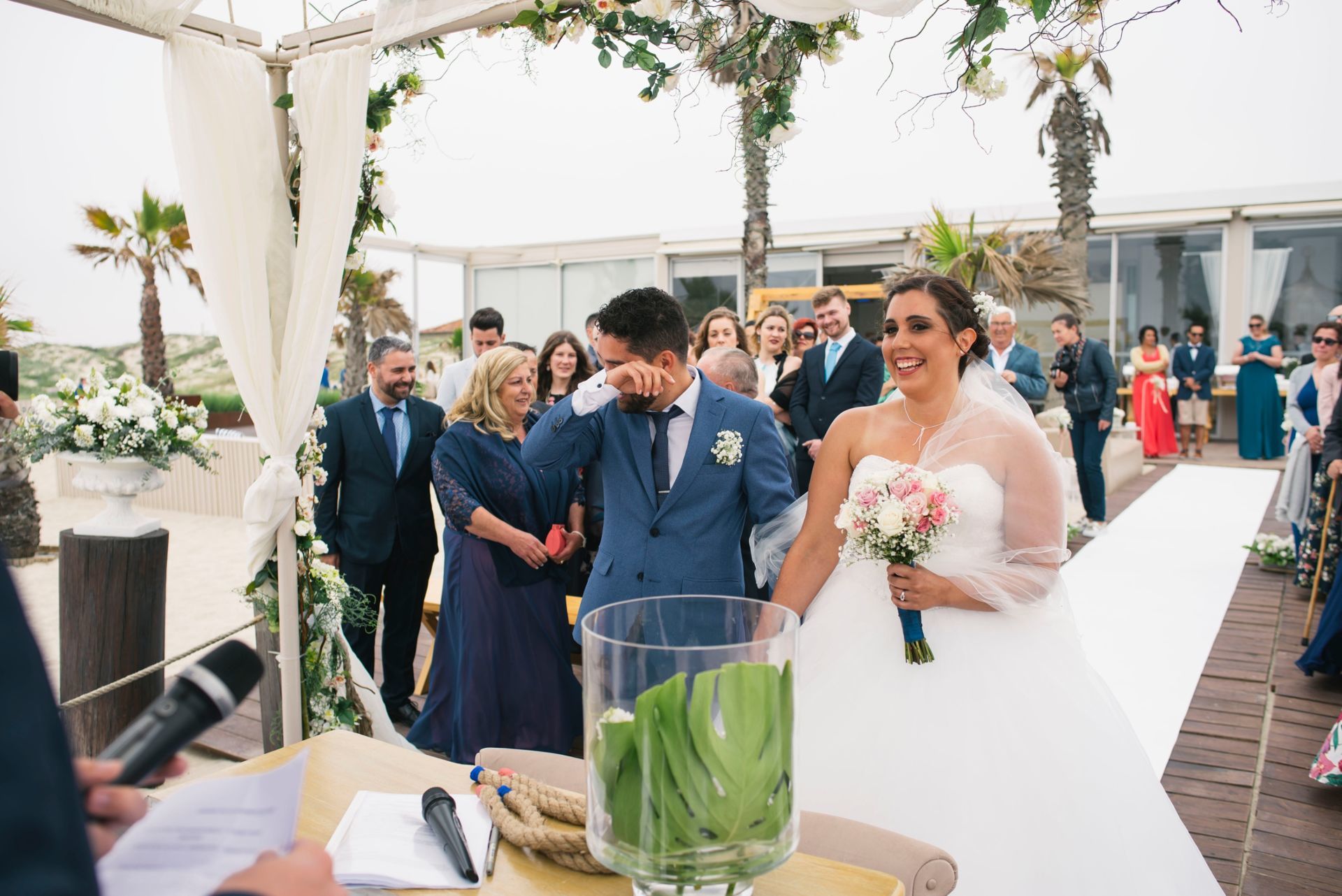 Foto Emocionante Casamento na Praia - Viviana e Tiago Foto Emocionante Casamento na Praia - Viviana e Tiago - Imagem 39