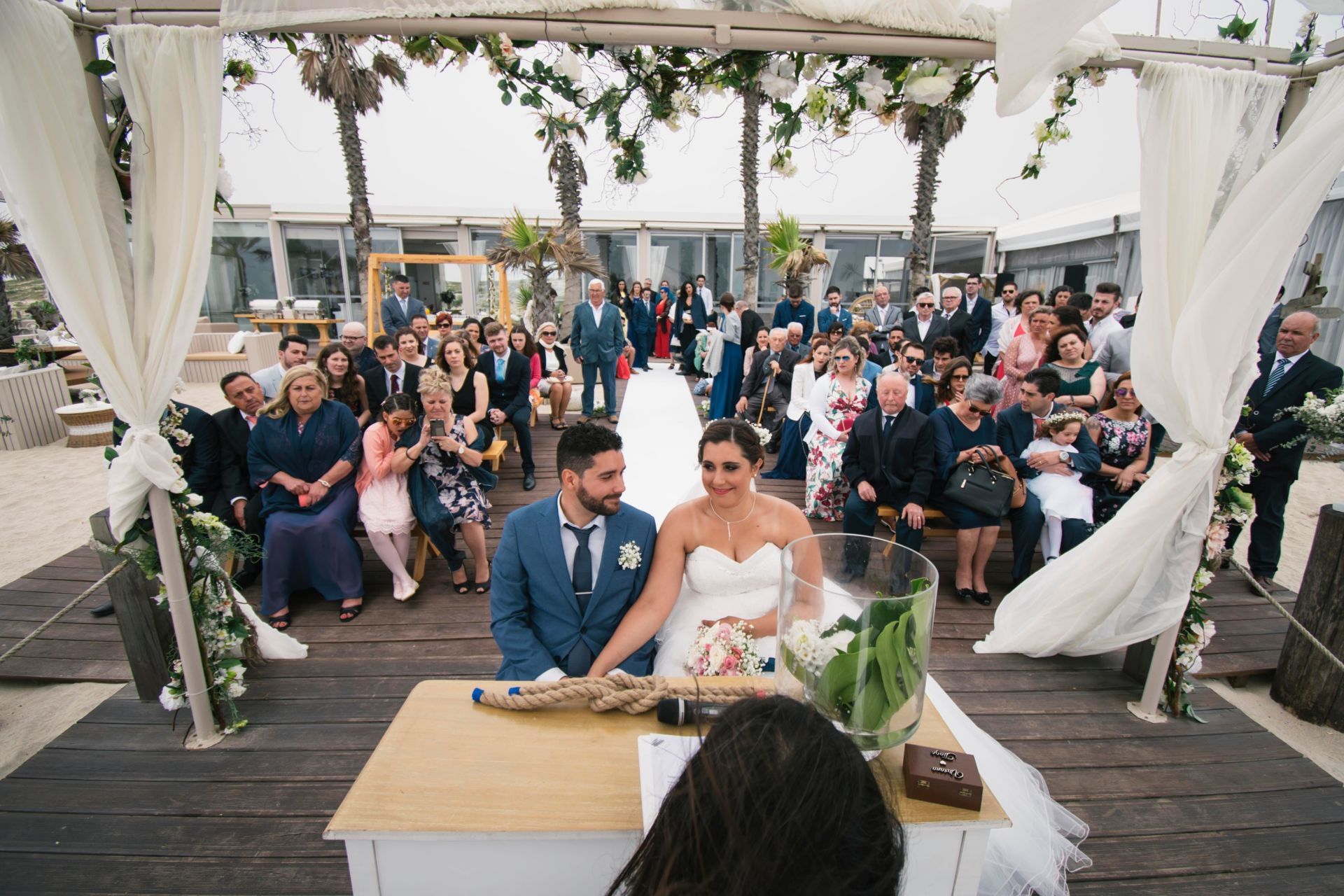 Foto Emocionante Casamento na Praia - Viviana e Tiago Foto Emocionante Casamento na Praia - Viviana e Tiago - Imagem 51