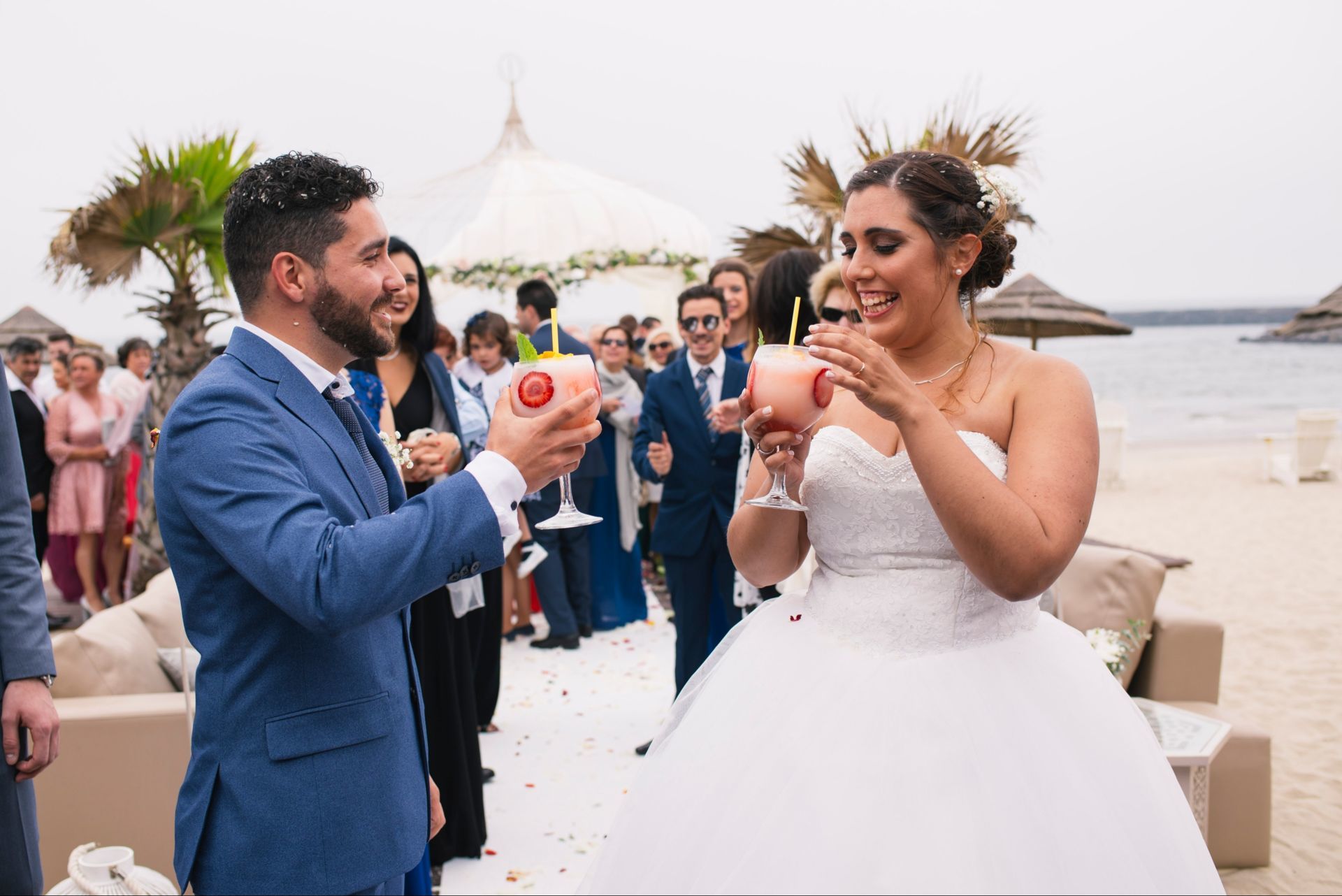 Foto Emocionante Casamento na Praia - Viviana e Tiago Foto Emocionante Casamento na Praia - Viviana e Tiago - Imagem 60