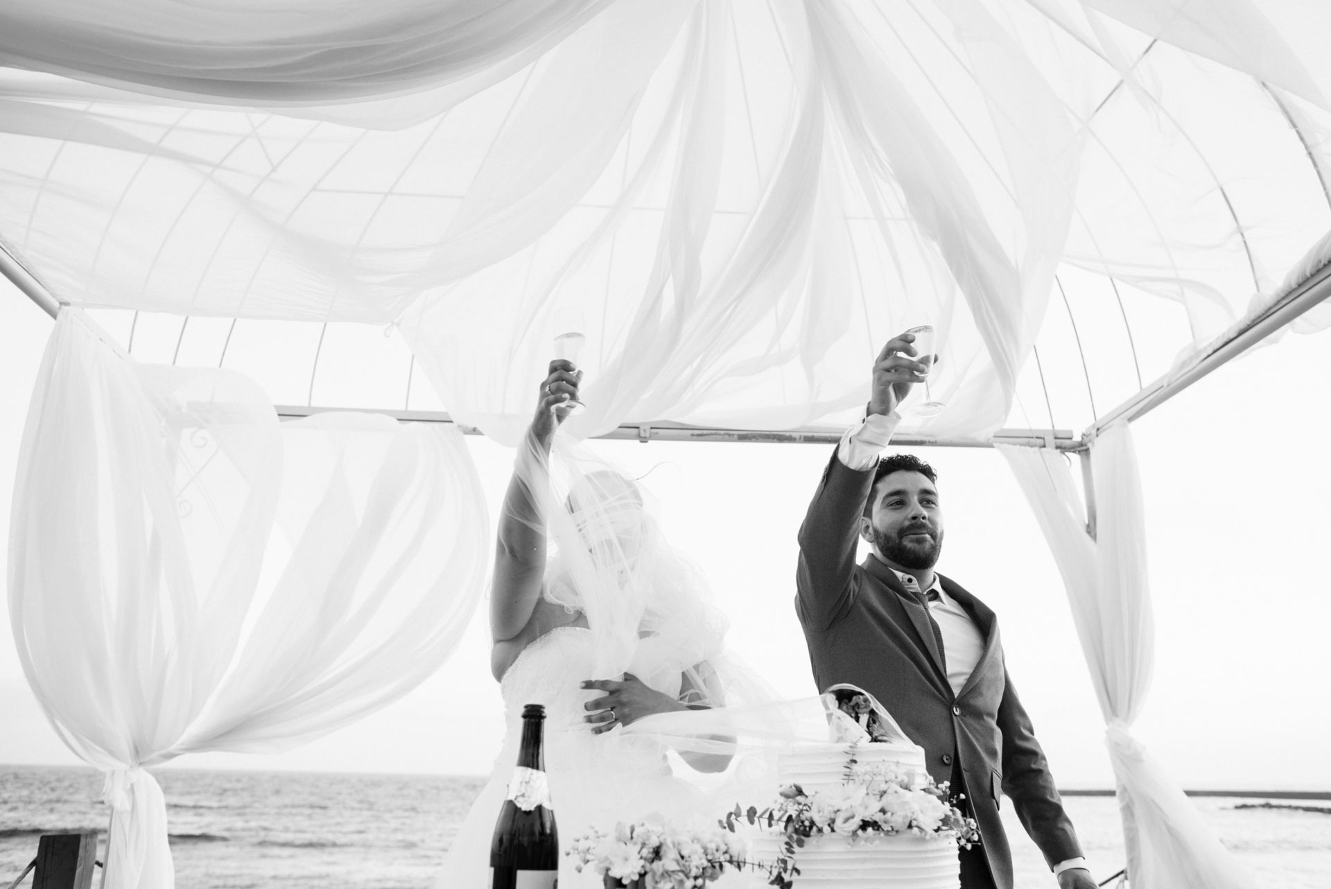 Foto Emocionante Casamento na Praia - Viviana e Tiago Foto Emocionante Casamento na Praia - Viviana e Tiago - Imagem 90