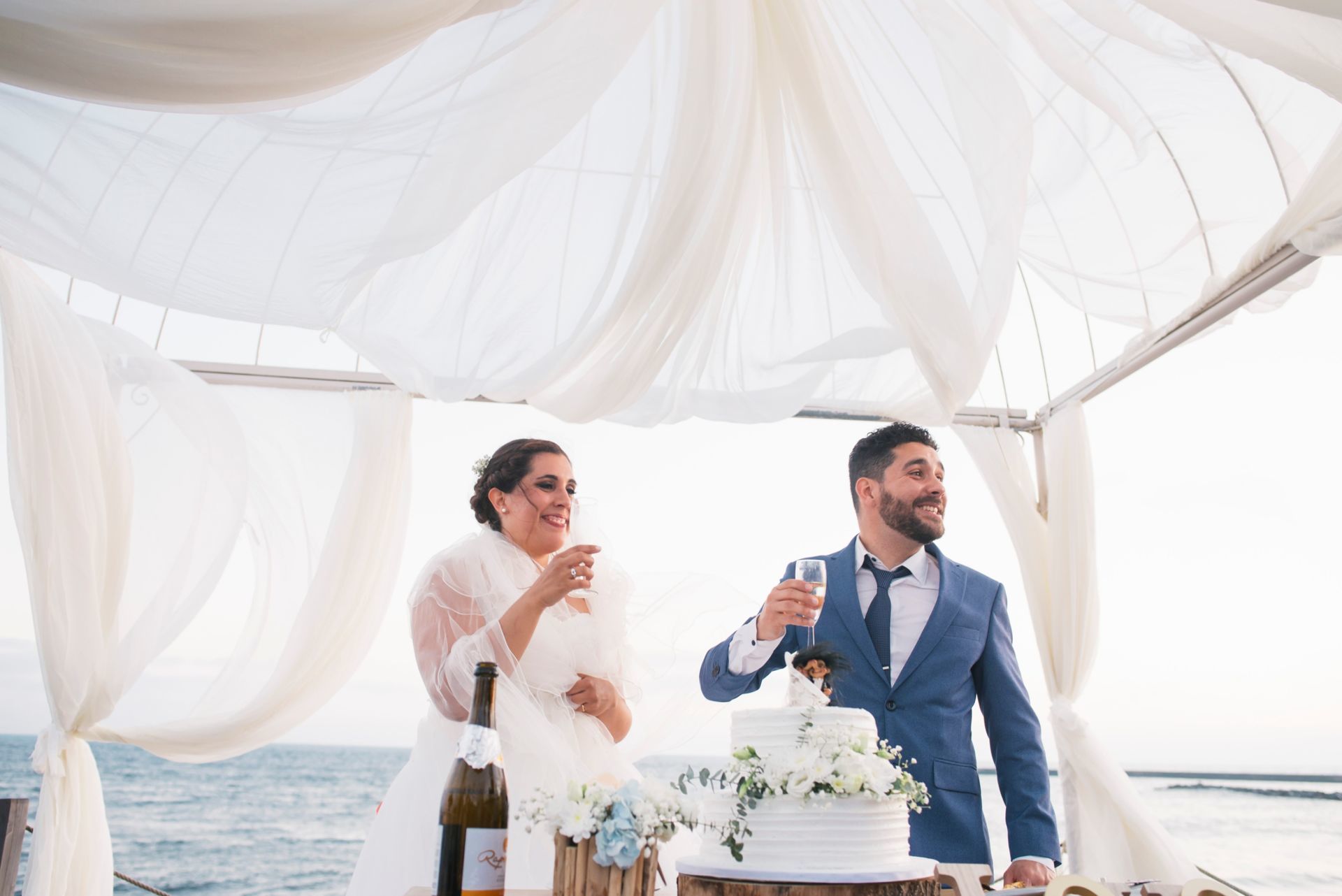 Foto Emocionante Casamento na Praia - Viviana e Tiago Foto Emocionante Casamento na Praia - Viviana e Tiago - Imagem 92