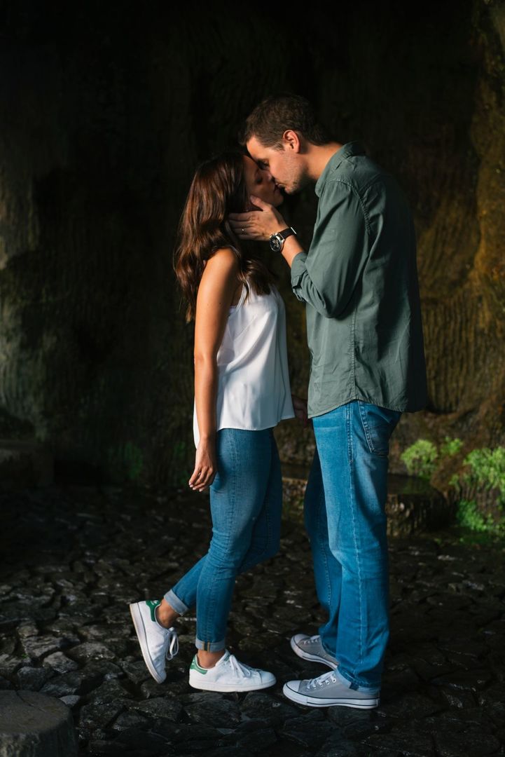 Foto Um pôr do sol incrível e um casal apaixonado - Bom Jesus do Monte Foto Um pôr do sol incrível e um casal apaixonado - Bom Jesus do Monte - Imagem 6