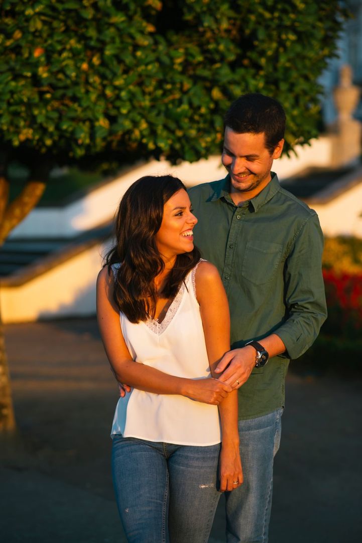 Foto Um pôr do sol incrível e um casal apaixonado - Bom Jesus do Monte Foto Um pôr do sol incrível e um casal apaixonado - Bom Jesus do Monte - Imagem 15