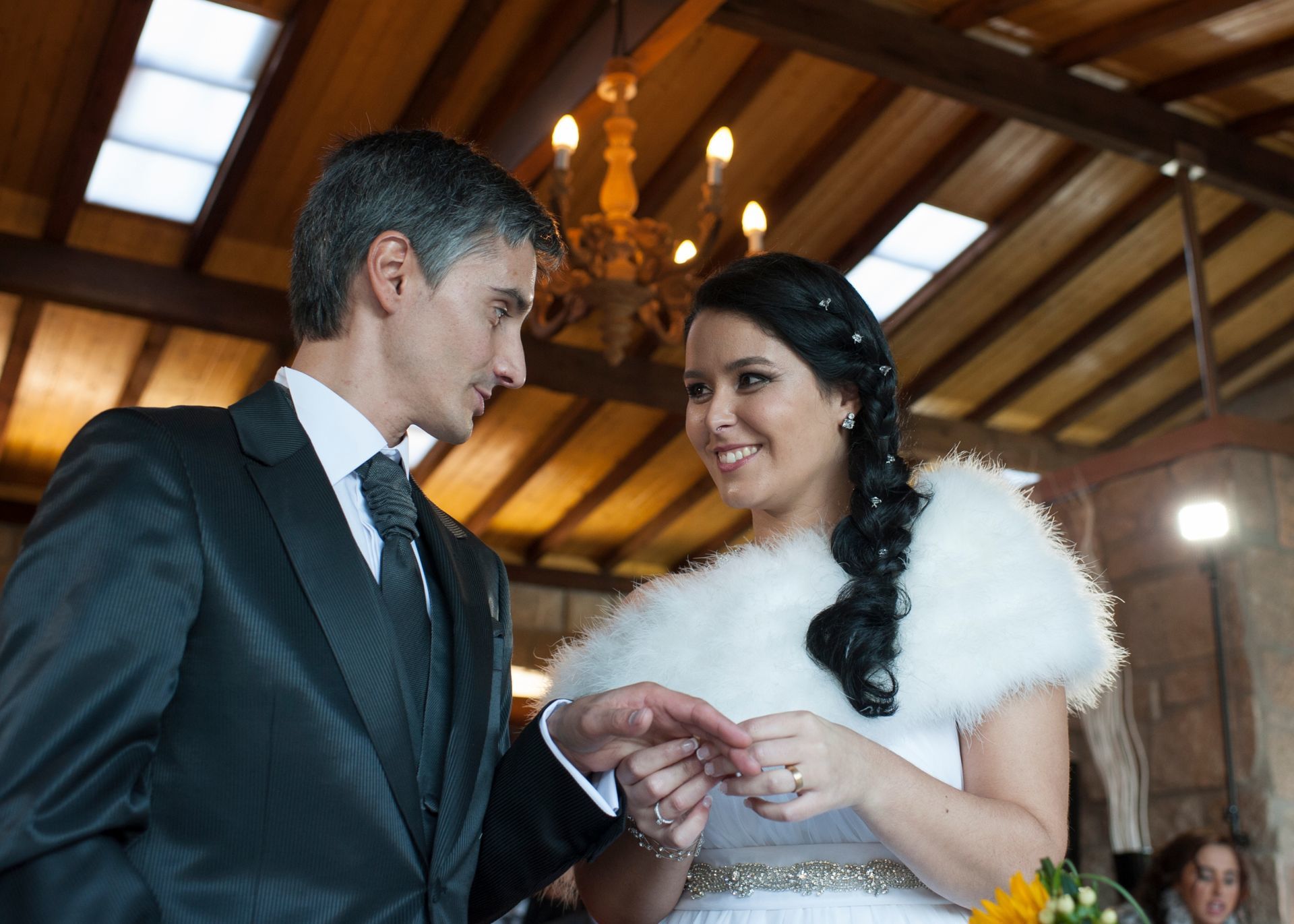 Foto O que simboliza a aliança no casamento? Foto O que simboliza a aliança no casamento? - Imagem 9