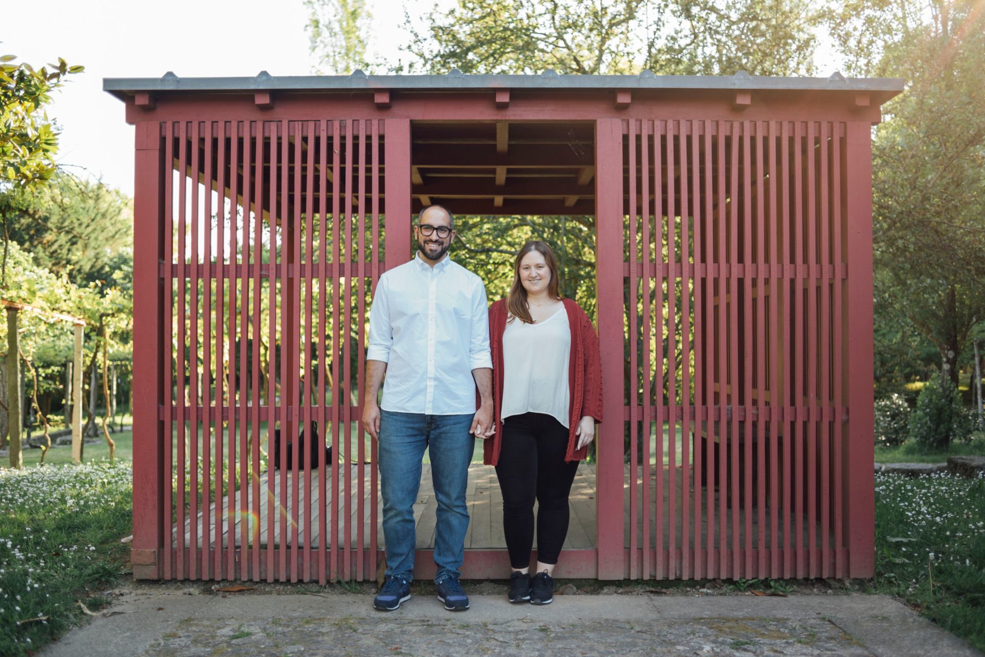 Foto Doce casal em passeio romântico no Porto - Parque da Cidade Foto Doce casal em passeio romântico no Porto - Parque da Cidade - Imagem 3