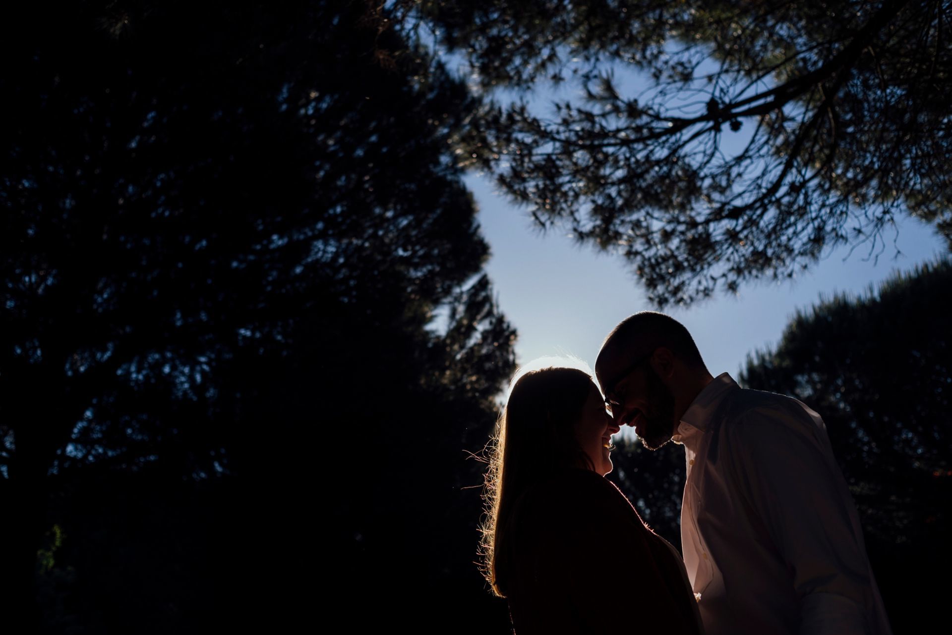 Foto Doce casal em passeio romântico no Porto - Parque da Cidade Foto Doce casal em passeio romântico no Porto - Parque da Cidade - Imagem 11