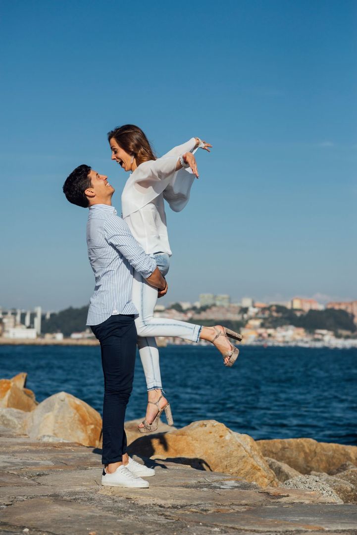 Foto Amor e diversão em sessão à beira rio - Foz do Douro Foto Amor e diversão em sessão à beira rio - Foz do Douro - Imagem 16