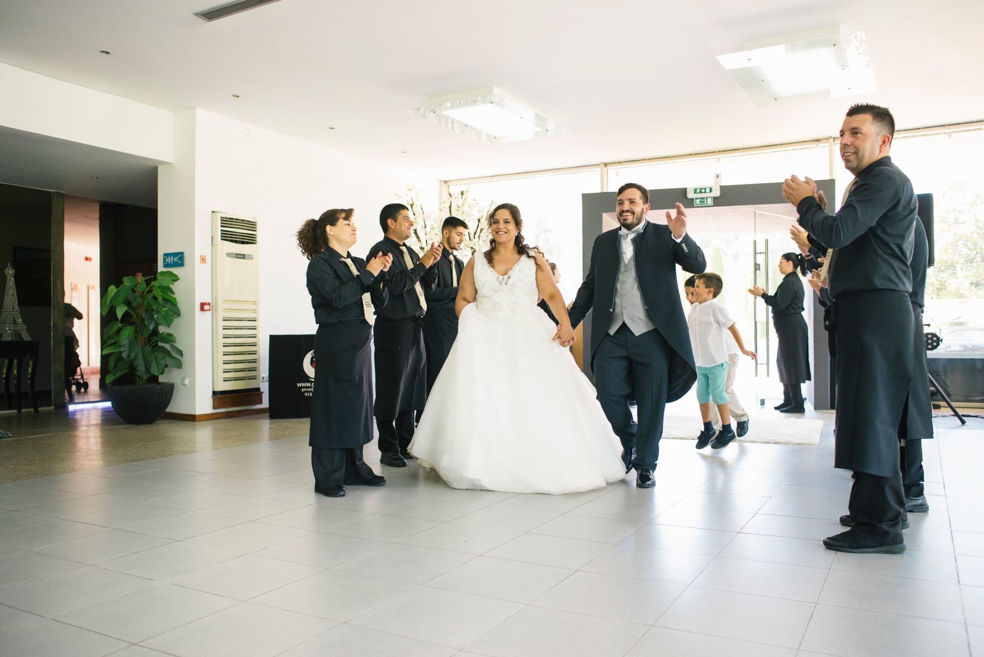Foto Alegria e diversão em emotivo casamento em Alfena - Daniela e André Foto Alegria e diversão em emotivo casamento em Alfena - Daniela e André - Imagem 77