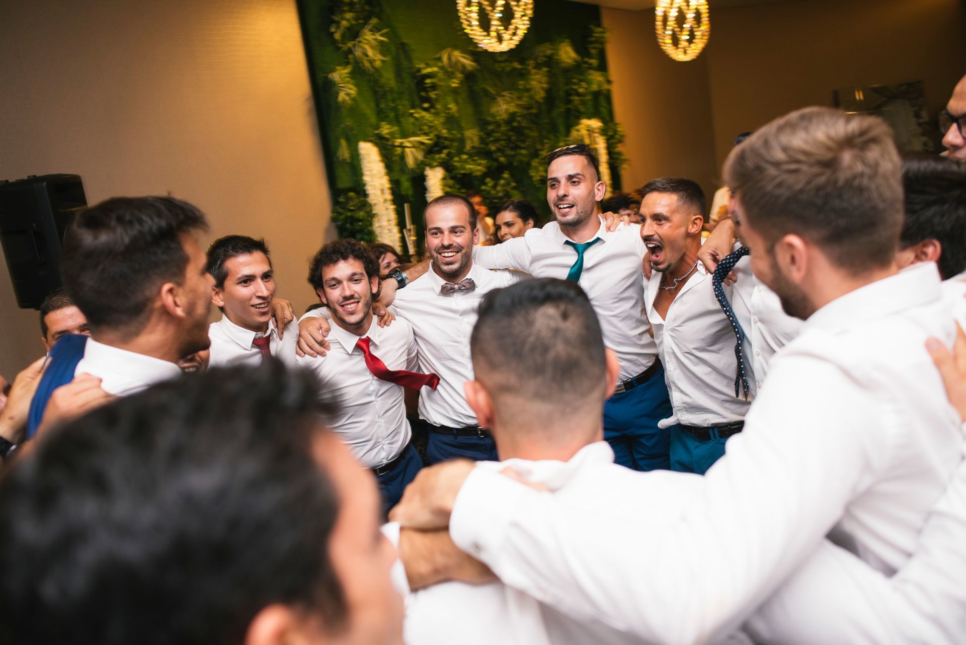 Foto Bombos e uma festa épica num grandioso casamento em Monte Córdova - Carla e Bruno Foto Bombos e uma festa épica num grandioso casamento em Monte Córdova - Carla e Bruno - Imagem 88