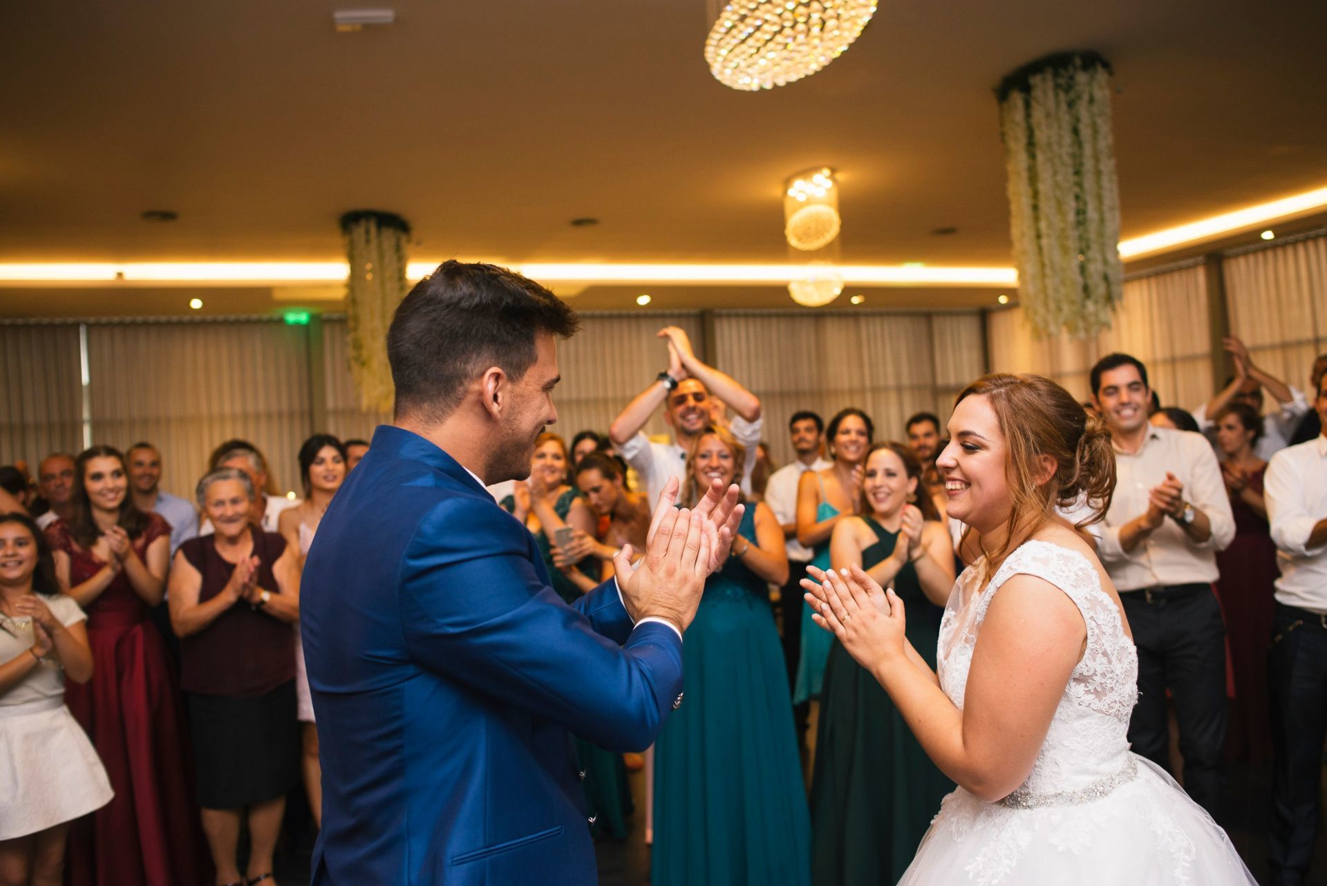 Foto Bombos e uma festa épica num grandioso casamento em Monte Córdova - Carla e Bruno Foto Bombos e uma festa épica num grandioso casamento em Monte Córdova - Carla e Bruno - Imagem 85