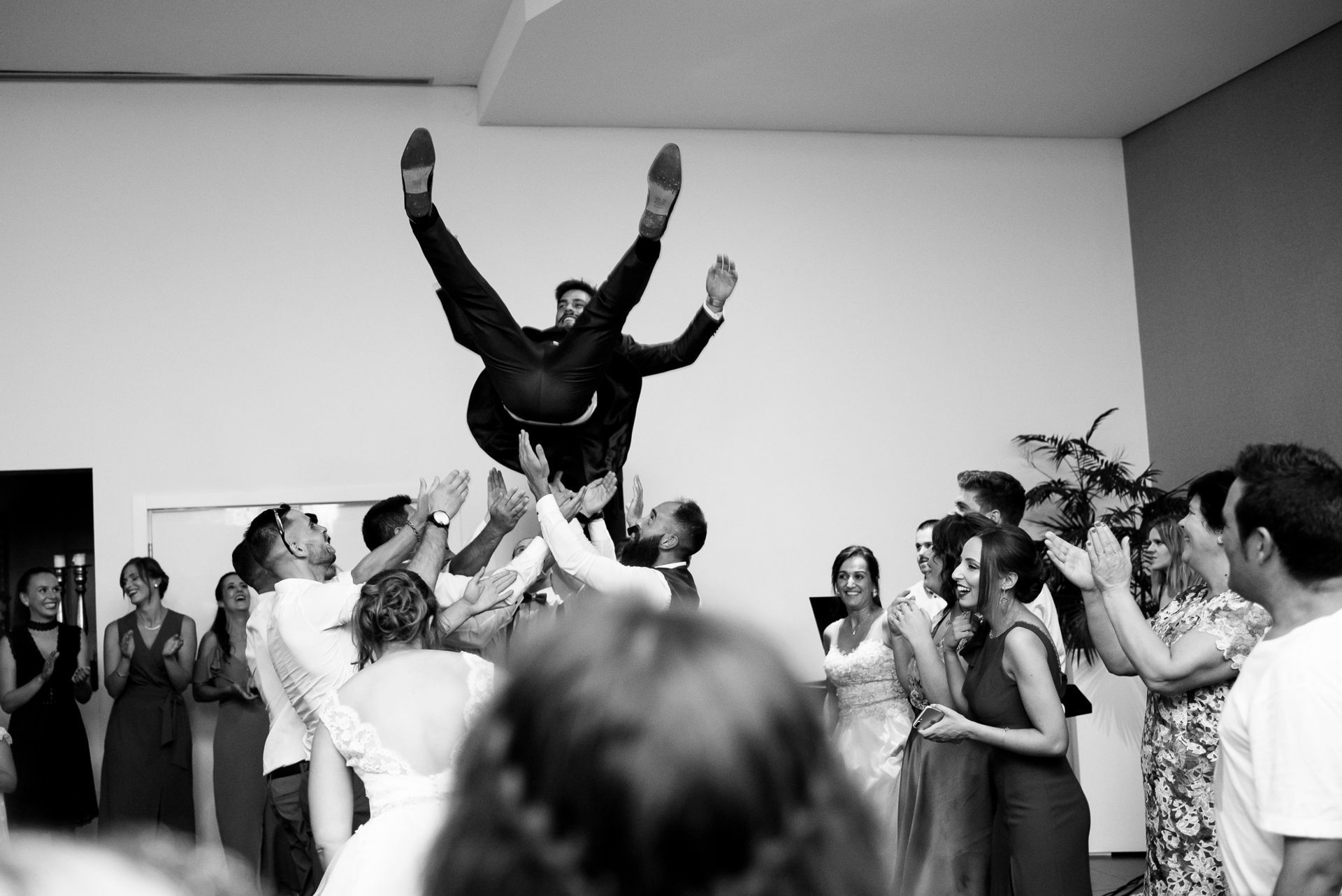 Foto Bombos e uma festa épica num grandioso casamento em Monte Córdova - Carla e Bruno Foto Bombos e uma festa épica num grandioso casamento em Monte Córdova - Carla e Bruno - Imagem 86