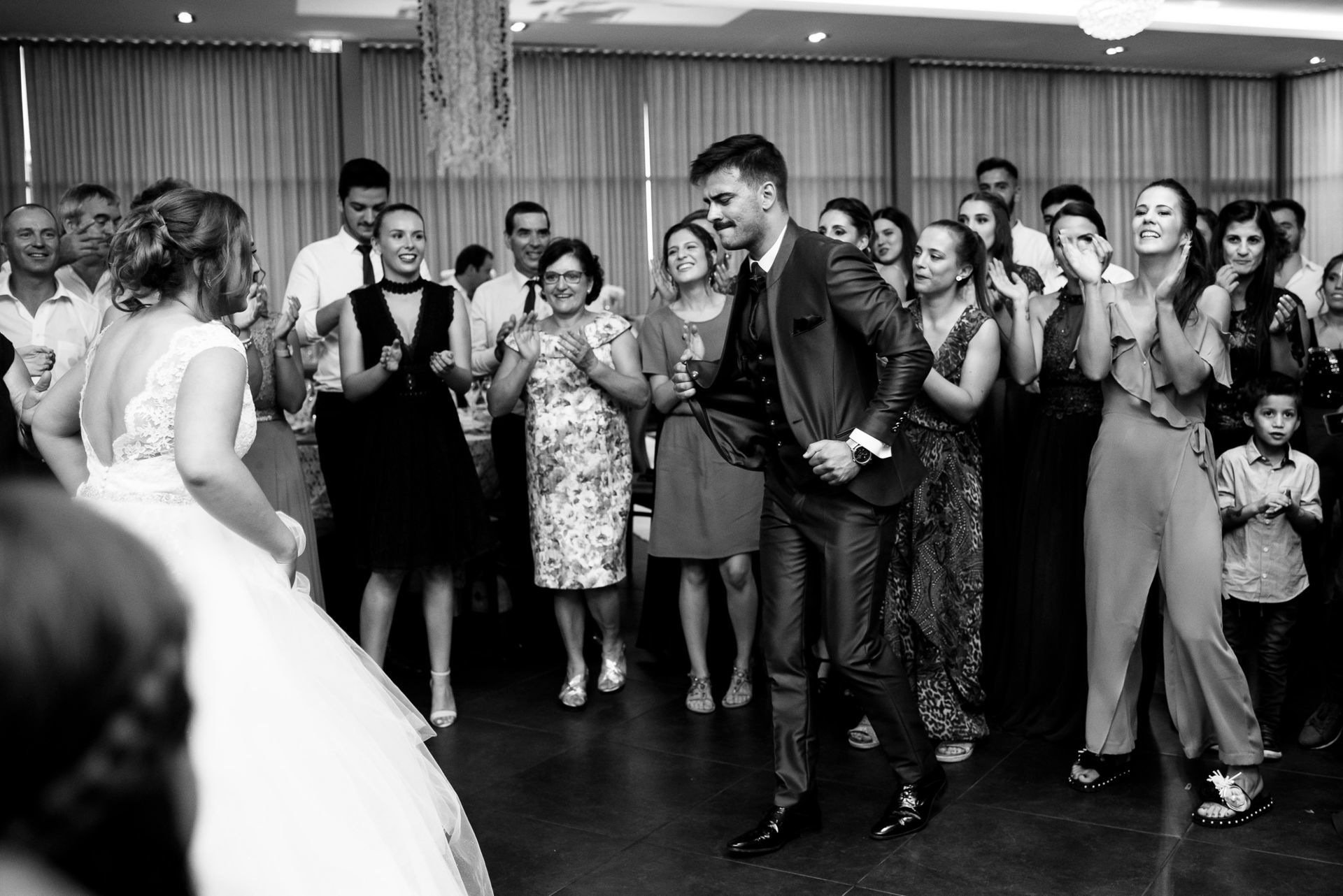 Foto Bombos e uma festa épica num grandioso casamento em Monte Córdova - Carla e Bruno Foto Bombos e uma festa épica num grandioso casamento em Monte Córdova - Carla e Bruno - Imagem 90