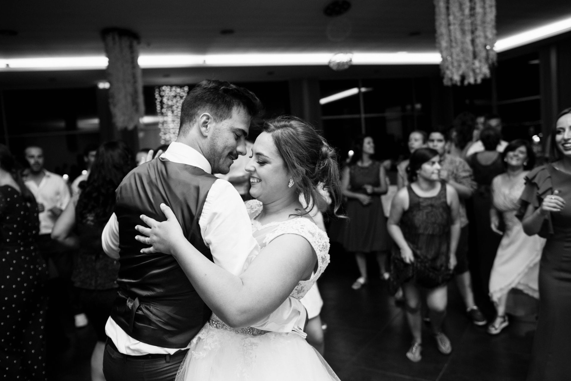 Foto Bombos e uma festa épica num grandioso casamento em Monte Córdova - Carla e Bruno Foto Bombos e uma festa épica num grandioso casamento em Monte Córdova - Carla e Bruno - Imagem 105